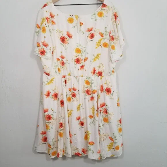 Torrid Floral Dress with Pockets Size 4 - Picture 5 of 8